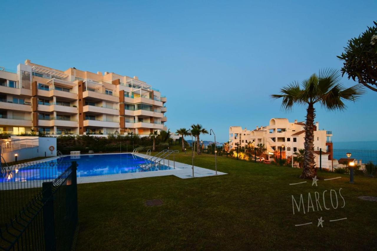 Sunny Beach Apartment In Calaceite Torrox Exterior photo